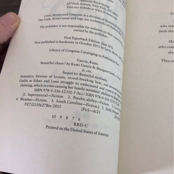 Beautiful Chaos by: Garcia & Stohl paperback book - Picture 2 of 5